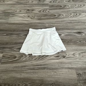 Girls white tennis skort